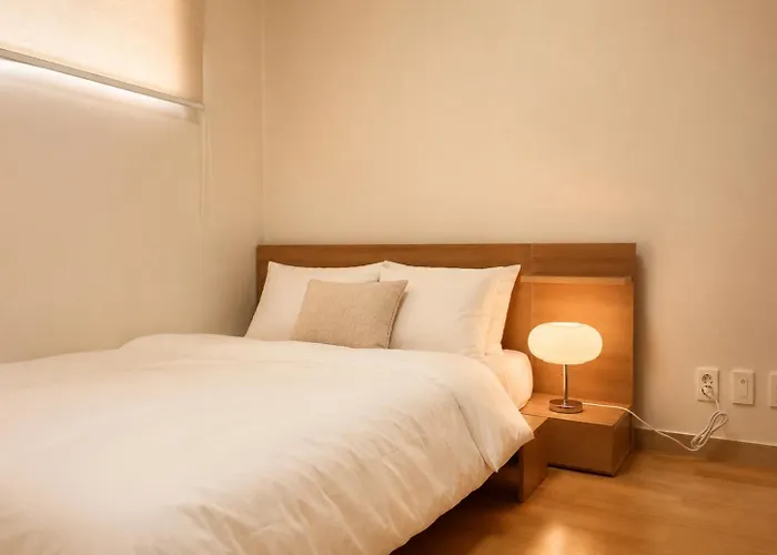 광화문, 명동, 북촌 도보가능 Seul